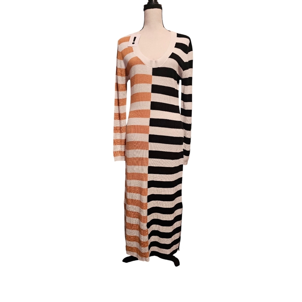 Wenrine Dress M NWT